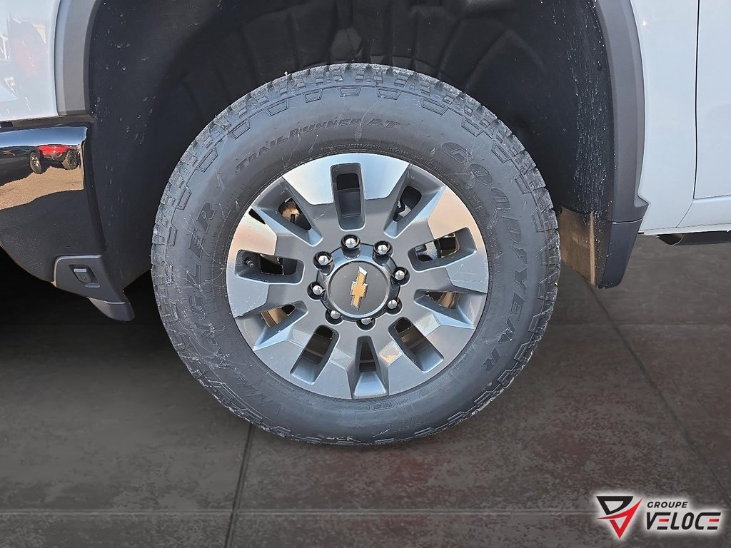 2026 Chevrolet Silverado 2500 HD in Témiscouata-sur-le-Lac, Quebec - 7 - w1024h768px