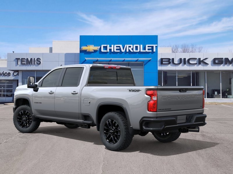 Chevrolet Silverado 2500 HD  2026 à Témiscouata-sur-le-Lac, Québec - 3 - w1024h768px