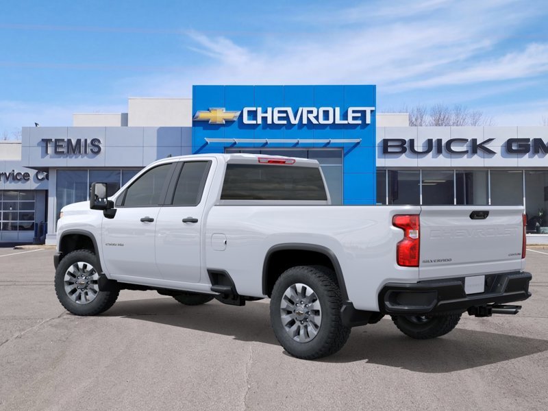 2026 Chevrolet Silverado 2500 HD in Témiscouata-sur-le-Lac, Quebec - 3 - w1024h768px