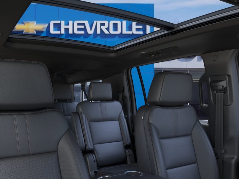 2026 Chevrolet Suburban in Témiscouata-sur-le-Lac, Quebec - 24 - w1024h768px