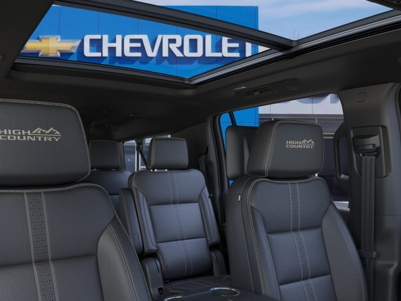 2026 Chevrolet Suburban in Témiscouata-sur-le-Lac, Quebec - 24 - w1024h768px