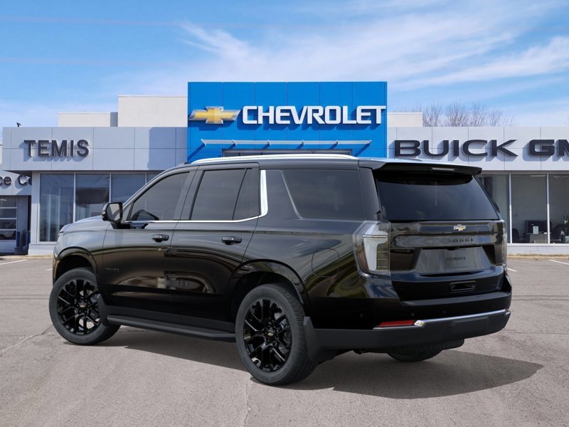 2027 Chevrolet Tahoe LT in Riviere-du-Loup, Quebec - 3 - w1024h768px