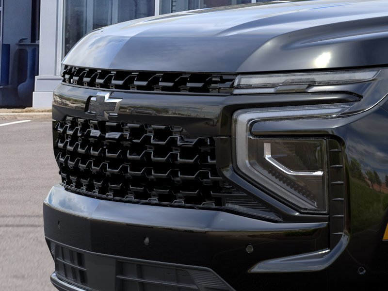 2027 Chevrolet Tahoe LT in Riviere-du-Loup, Quebec - 13 - w1024h768px