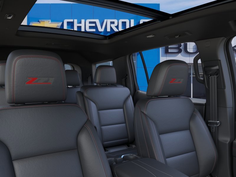 2026 Chevrolet Traverse Z71 in Riviere-du-Loup, Quebec - 24 - w1024h768px