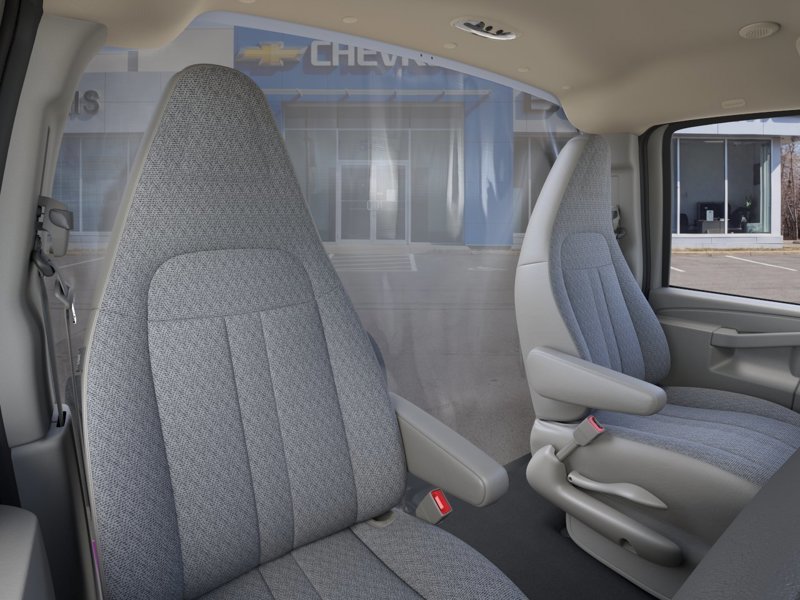 GMC Savana Cutaway 3500  2026 à Témiscouata-sur-le-Lac, Québec - 16 - w1024h768px