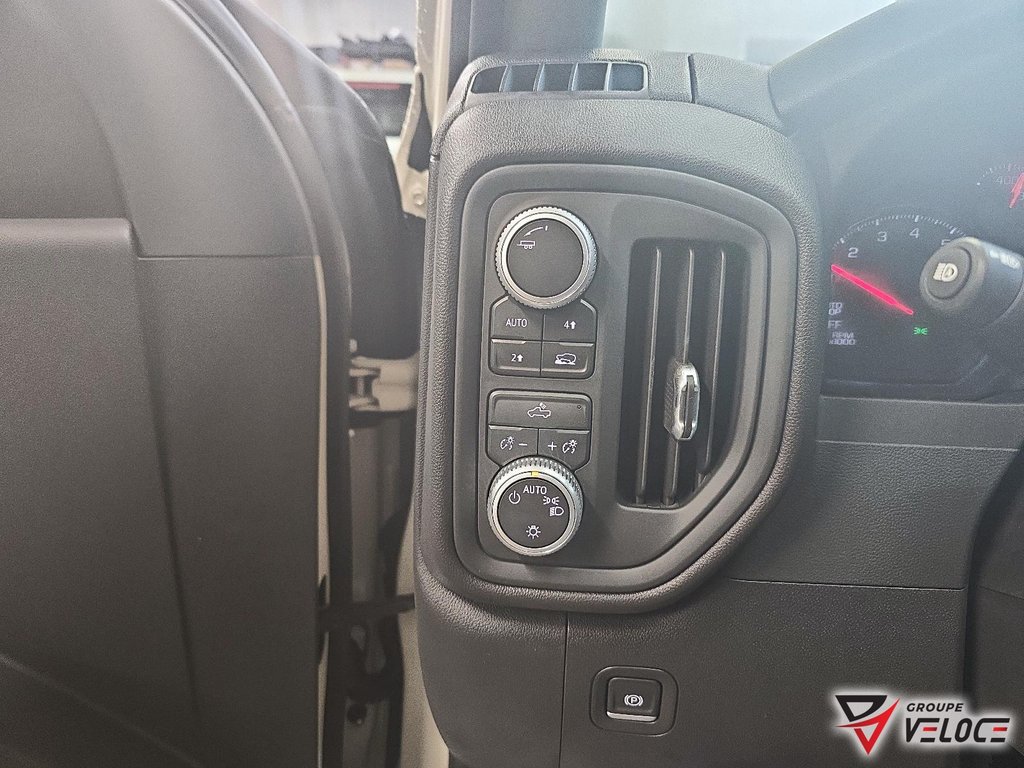 2026 GMC Sierra 1500 in Témiscouata-sur-le-Lac, Quebec - 15 - w1024h768px