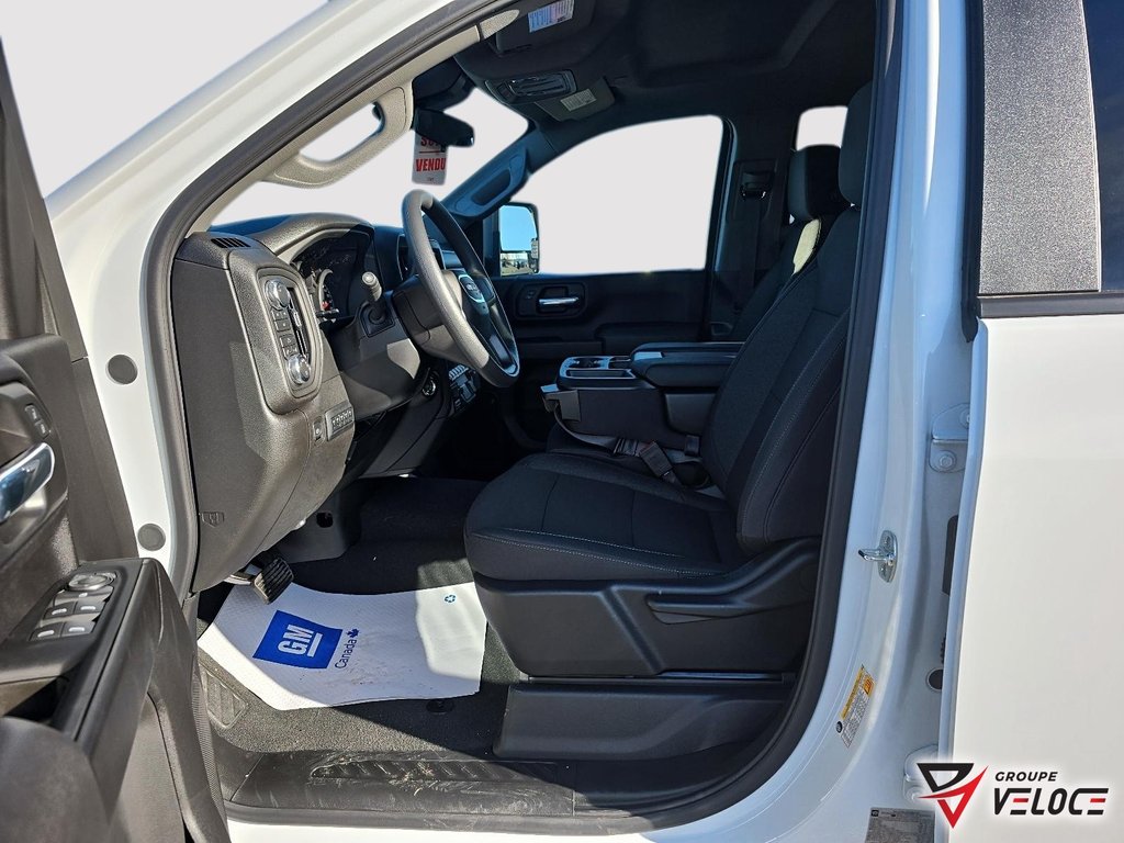 2026 GMC Sierra 2500 HD in Témiscouata-sur-le-Lac, Quebec - 8 - w1024h768px