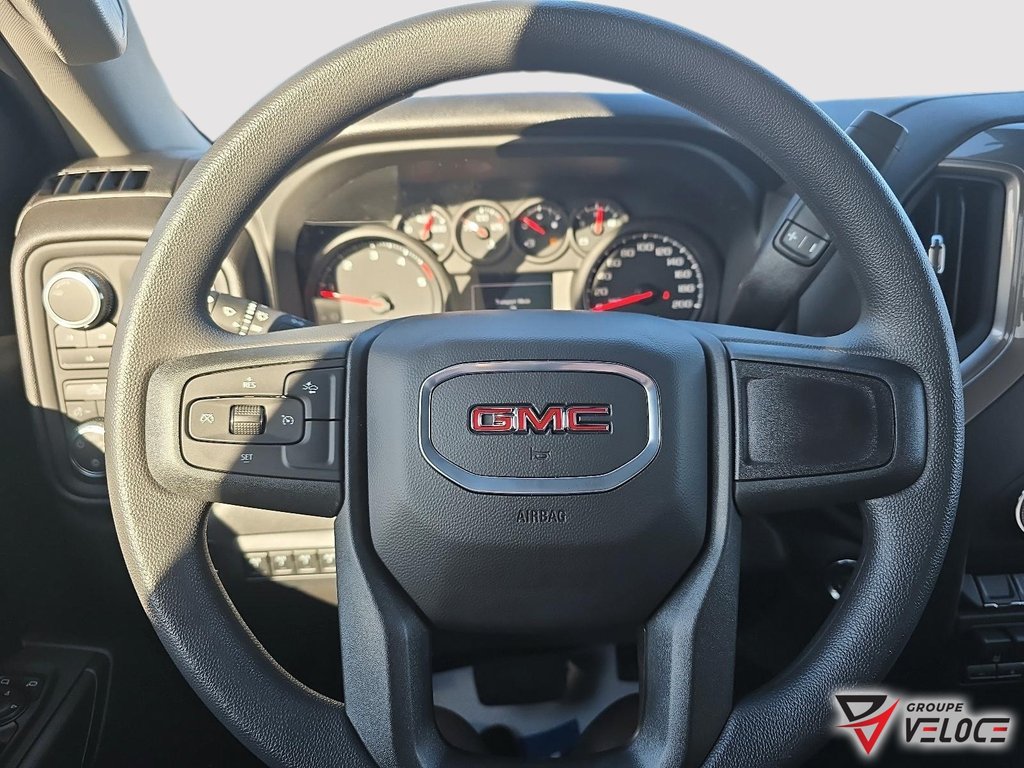 2026 GMC Sierra 2500 HD in Témiscouata-sur-le-Lac, Quebec - 11 - w1024h768px