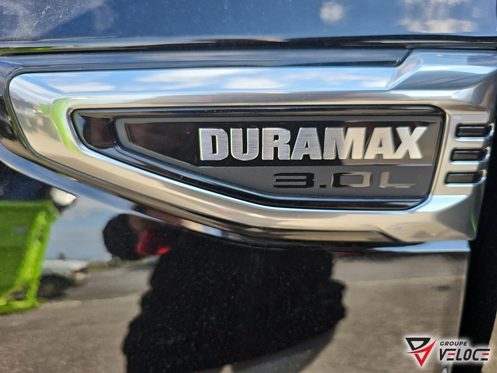 GMC Yukon Denali 2025 à Rivière-du-Loup, Québec - 7 - w1024h768px