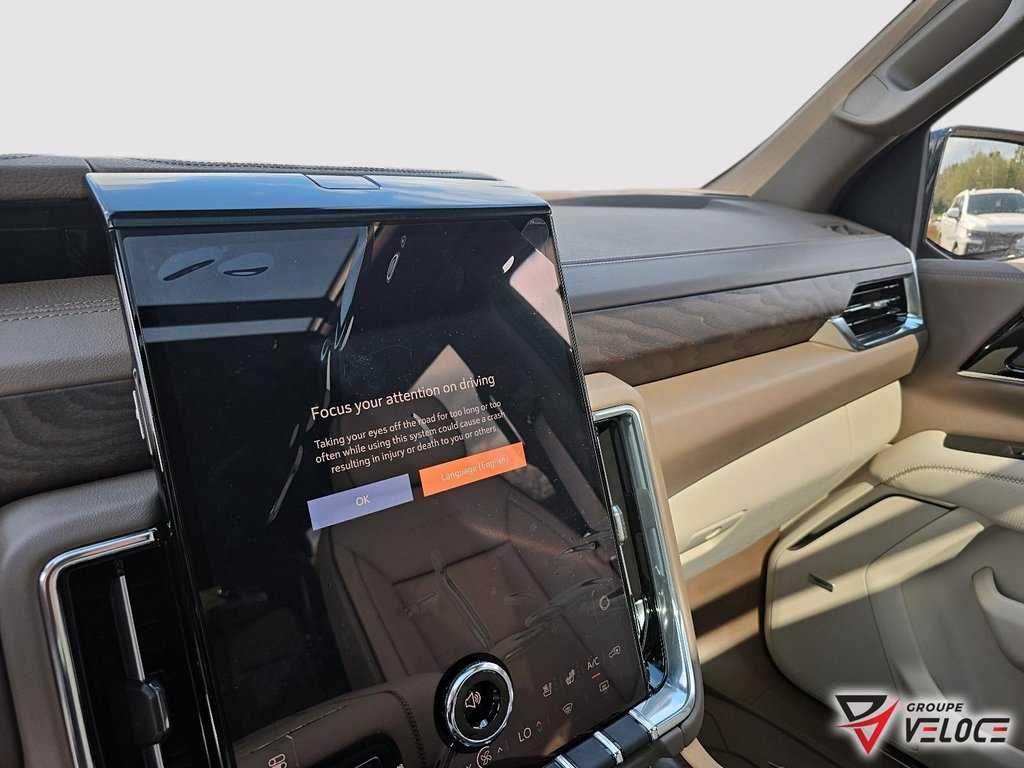 GMC Yukon Denali 2025 à Rivière-du-Loup, Québec - 13 - w1024h768px