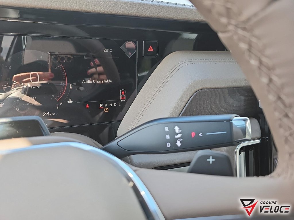 GMC Yukon Denali 2025 à Rivière-du-Loup, Québec - 14 - w1024h768px