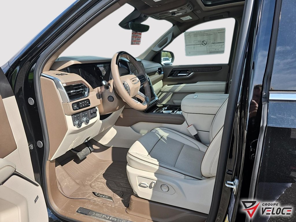 GMC Yukon Denali 2025 à Rivière-du-Loup, Québec - 6 - w1024h768px