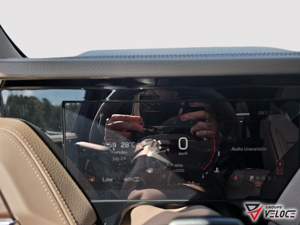 GMC Yukon Denali 2025 à Rivière-du-Loup, Québec - 12 - w1024h768px