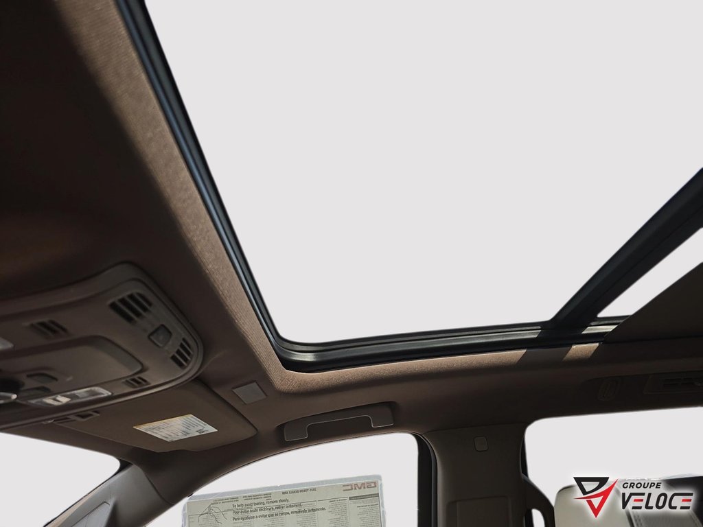 GMC Yukon Denali 2025 à Rivière-du-Loup, Québec - 16 - w1024h768px