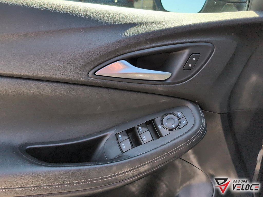 Buick Encore GX Preferred *AWD, SIEGES ELECTRIQUE' 2021 à Rivière-du-Loup, Québec - 11 - w1024h768px