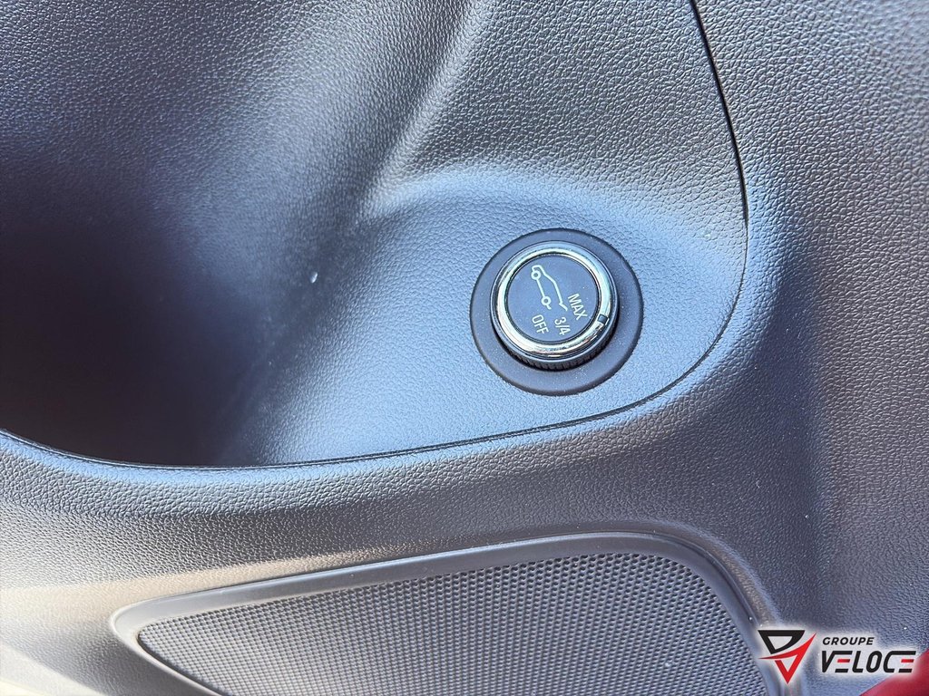 Buick Encore GX Sport Touring 2024 à Rivière-du-Loup, Québec - 15 - w1024h768px