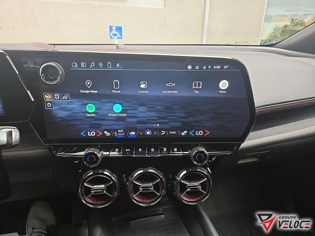 Chevrolet Blazer EV AWD RS *VOLANT CHAUFFANT, MAGS 21 POUCES* 2024 à Rivière-du-Loup, Québec - 15 - w1024h768px