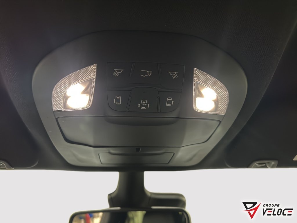 2026 Chrysler Pacifica SELECT AWD in Riviere-du-Loup, Quebec - 12 - w1024h768px