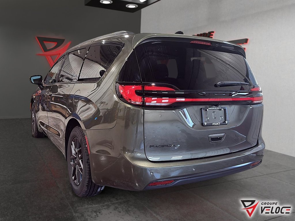 Chrysler Pacifica SELECT 2027 à Rivière-du-Loup, Québec - 4 - w1024h768px