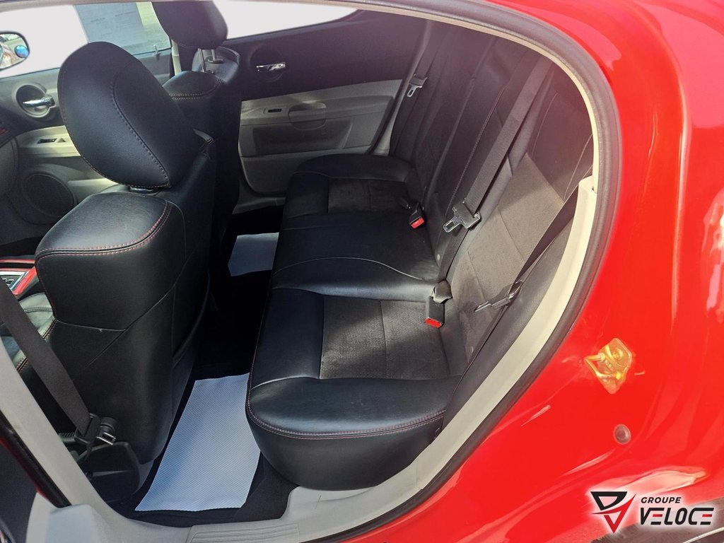 2006 Dodge Charger R/T**DAYTONA EDITION** in Riviere-du-Loup, Quebec - 10 - w1024h768px
