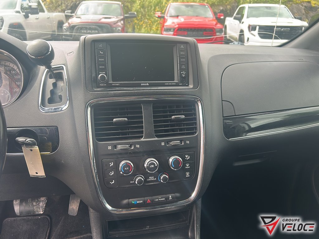 Dodge Grand Caravan 35th Anniversary**SIEGE CAPITAINE** 2019 à Rivière-du-Loup, Québec - 15 - w1024h768px