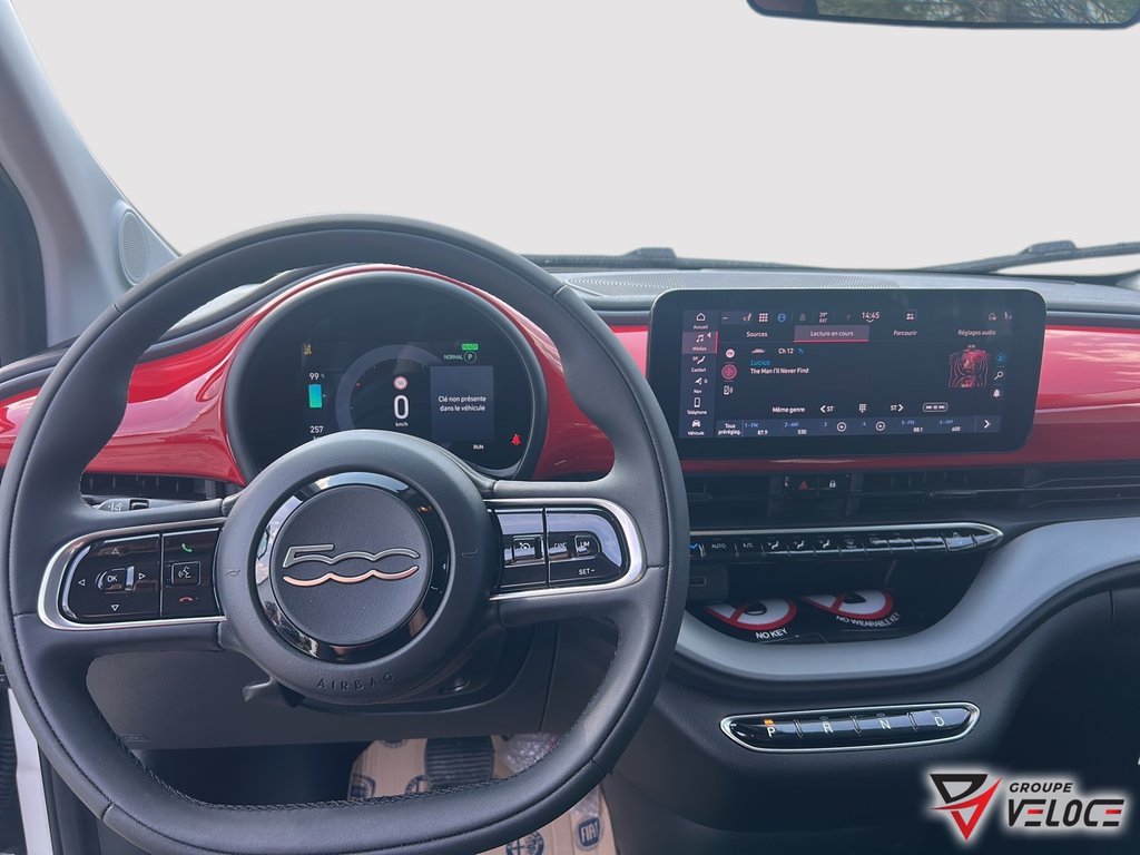 Fiat 500e RED 2025 à Rivière-du-Loup, Québec - 8 - w1024h768px