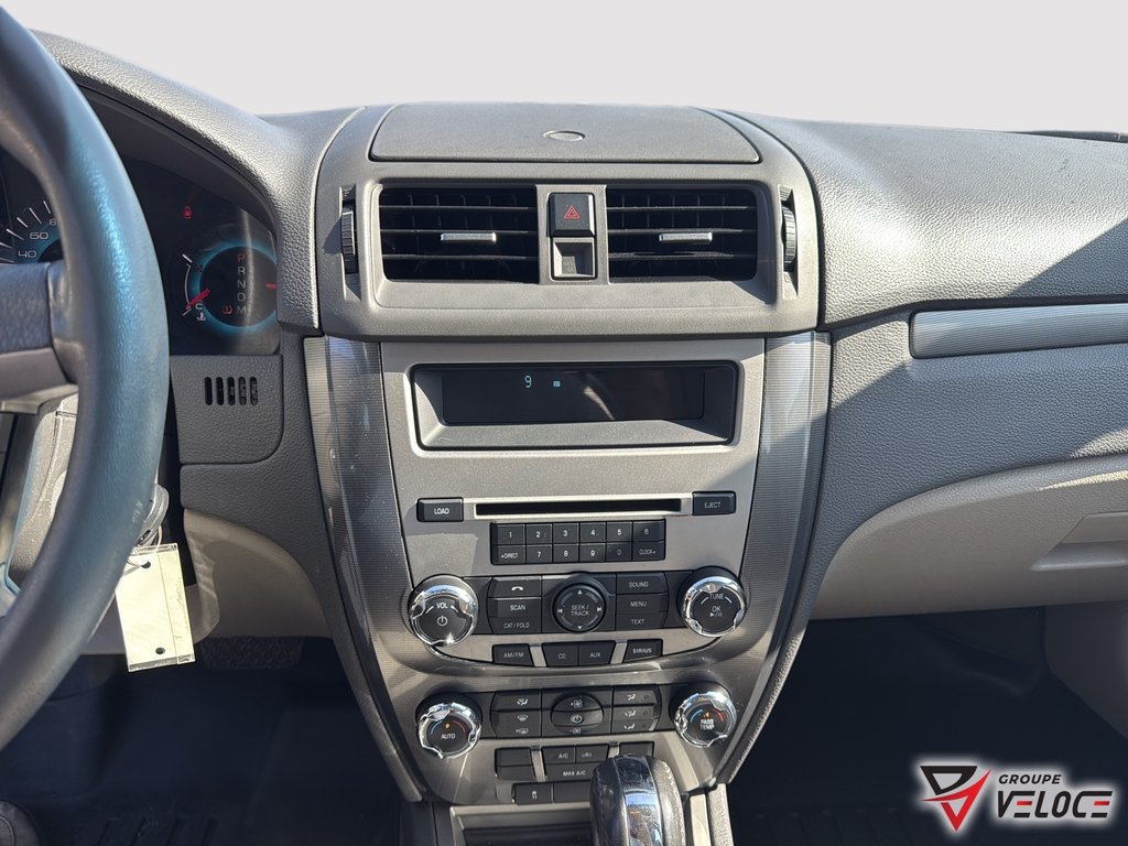 Ford Fusion SEL**AWD,A/C** 2010 à Rivière-du-Loup, Québec - 10 - w1024h768px