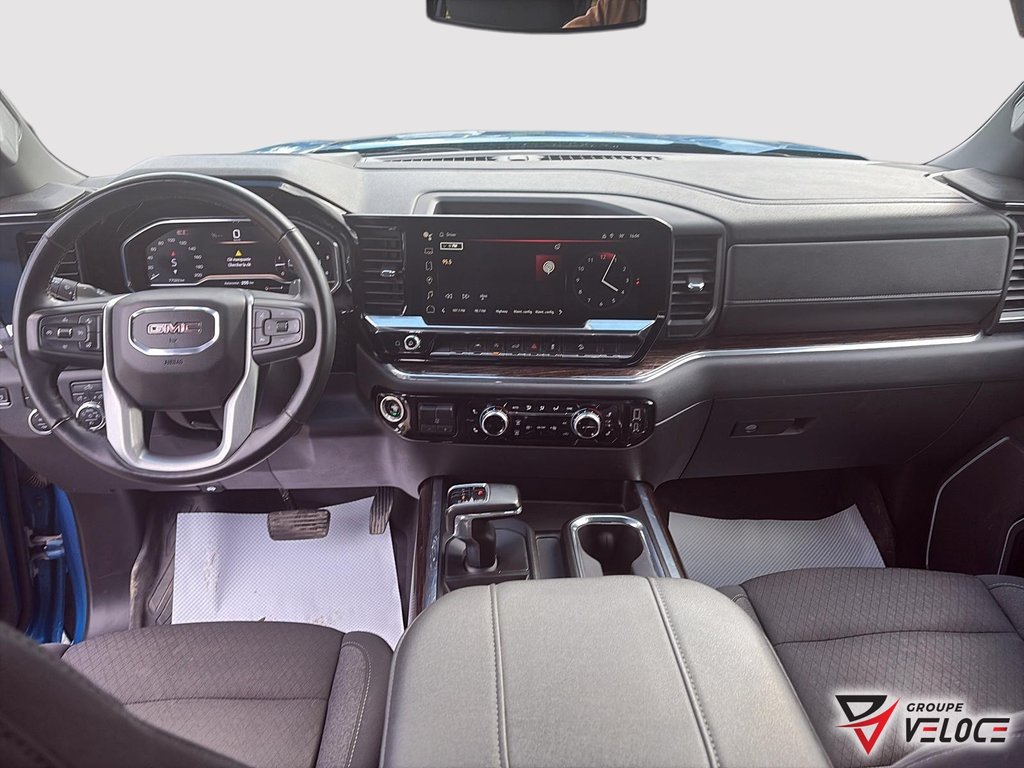 2024 GMC Sierra 1500 Elevation in Riviere-du-Loup, Quebec - 9 - w1024h768px