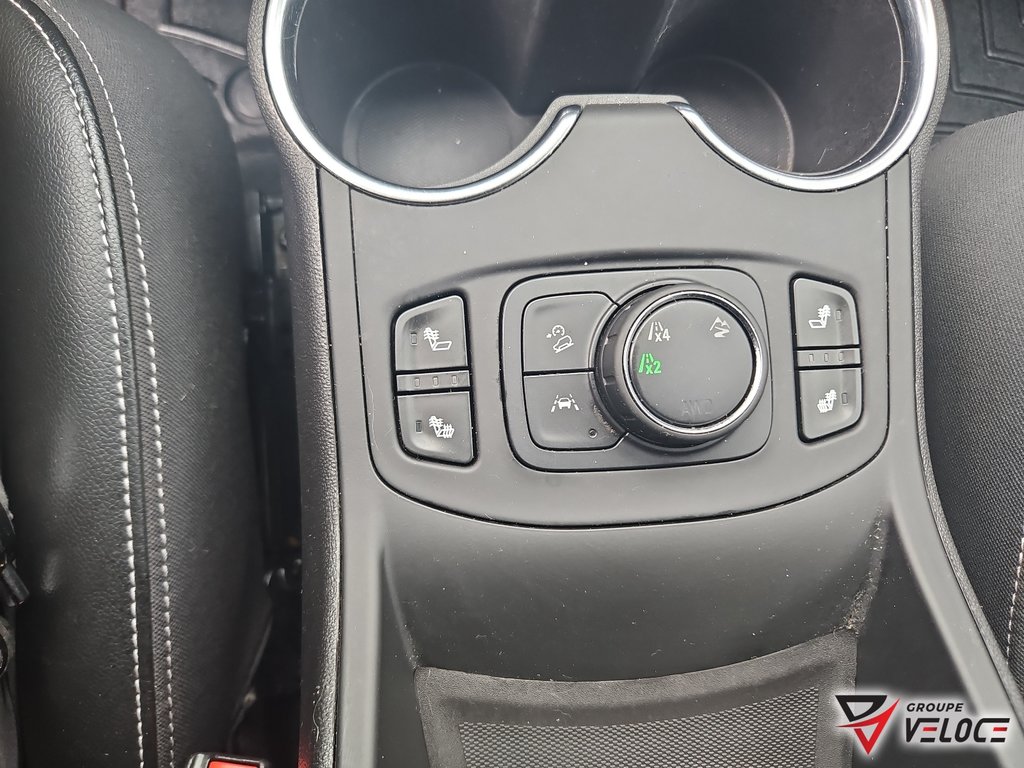 2022 GMC Terrain SLT *CUIR, SIEGES CHAUFFANTS* in Riviere-du-Loup, Quebec - 16 - w1024h768px