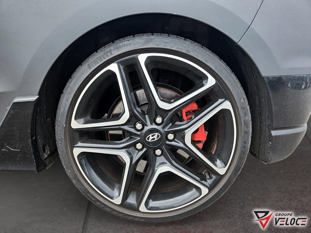 Hyundai VELOSTER N N *PEINTURE GRIS MAT, MANUELLE 6 VITESSES* 2022 à Rivière-du-Loup, Québec - 7 - w1024h768px