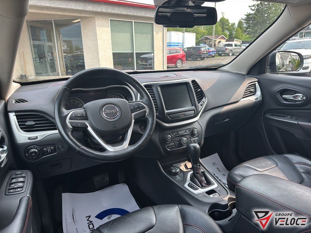 Jeep Cherokee Trailhawk**SIEGES CHAUFFANTS,V6** 2015 à Rivière-du-Loup, Québec - 8 - w1024h768px