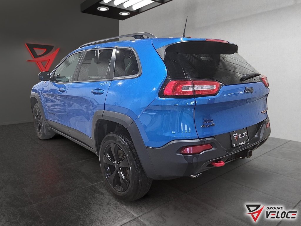 Jeep Cherokee Trailhawk *V6. CUIR, TOUT ÉQUIPÉ* 2018 à Rivière-du-Loup, Québec - 4 - w1024h768px
