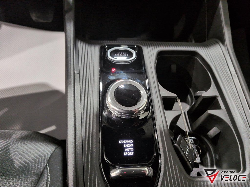 Jeep Cherokee LAREDO 2026 à Rivière-du-Loup, Québec - 14 - w1024h768px