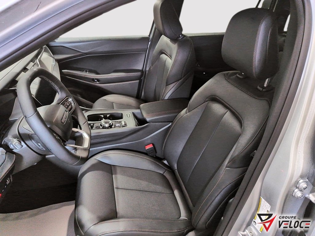 2026 Jeep Cherokee LIMITED in Riviere-du-Loup, Quebec - 8 - w1024h768px