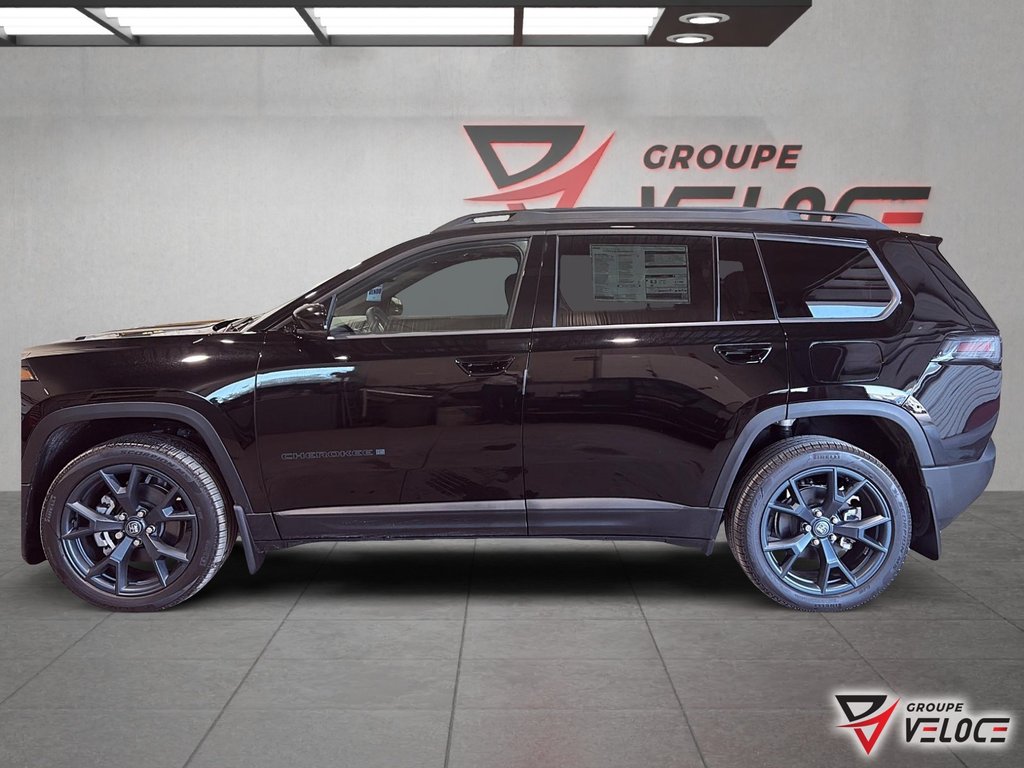 Jeep Cherokee 85TH ANNIVERSARY 2026 à Rivière-du-Loup, Québec - 5 - w1024h768px