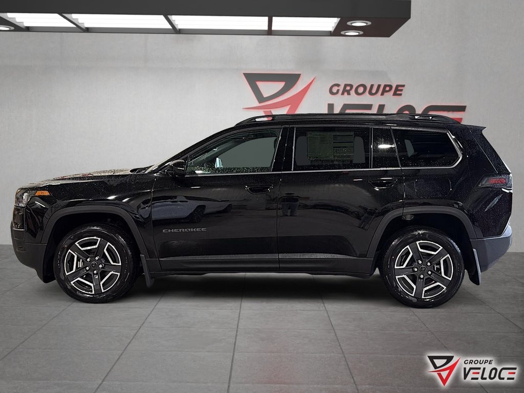Jeep Cherokee LAREDO 2026 à Rivière-du-Loup, Québec - 5 - w1024h768px