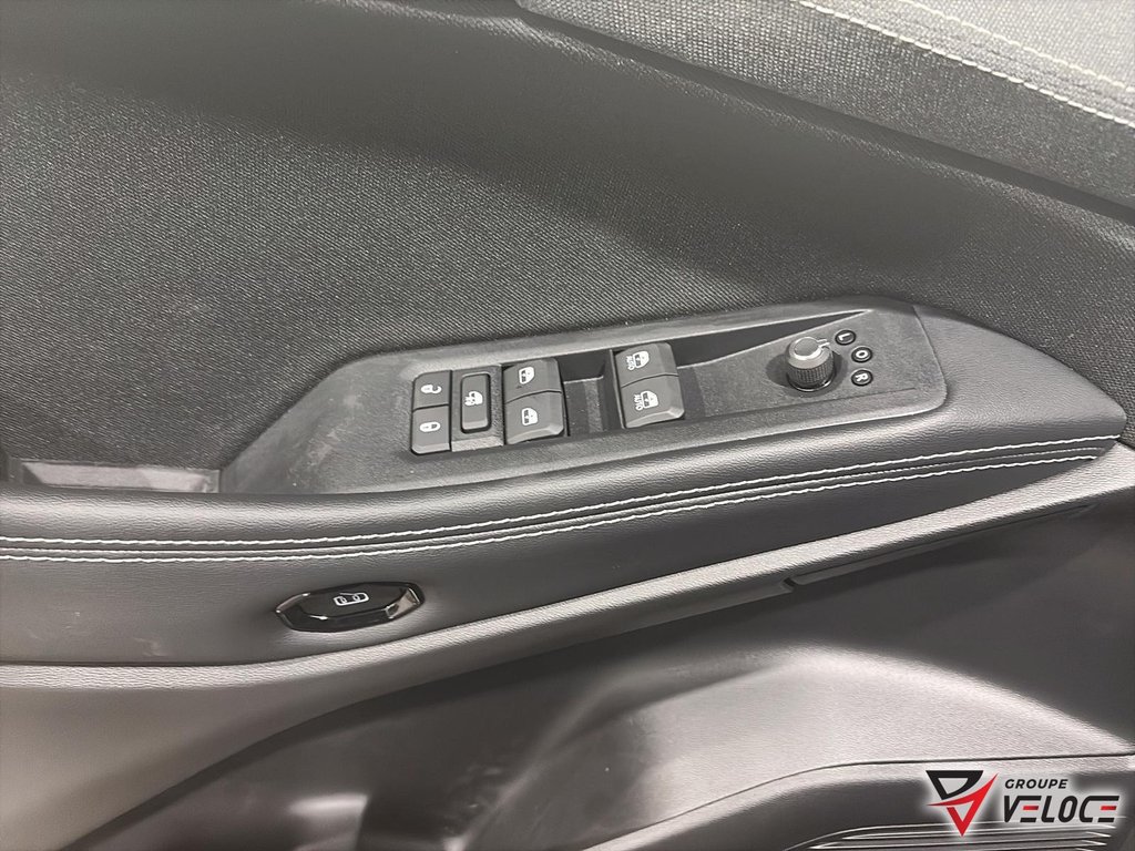 Jeep Cherokee LAREDO 2026 à Rivière-du-Loup, Québec - 10 - w1024h768px