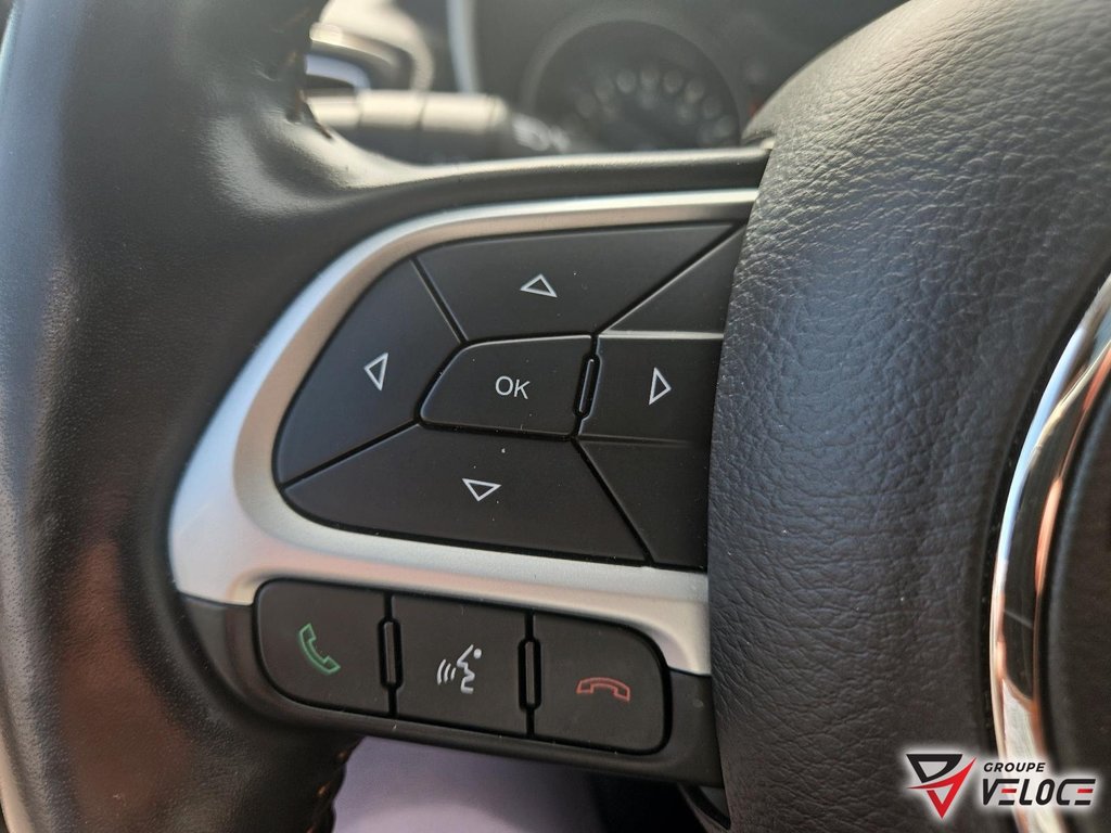 2020 Jeep Compass Limited *CUIR, TOIT PANORAMIQUE, 2.4L* in Riviere-du-Loup, Quebec - 17 - w1024h768px