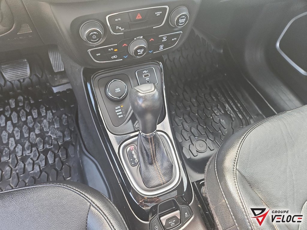 2020 Jeep Compass Limited *CUIR, TOIT PANORAMIQUE, 2.4L* in Riviere-du-Loup, Quebec - 16 - w1024h768px