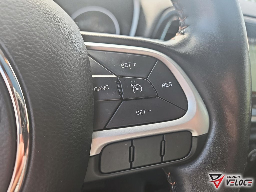 2020 Jeep Compass Limited *CUIR, TOIT PANORAMIQUE, 2.4L* in Riviere-du-Loup, Quebec - 18 - w1024h768px
