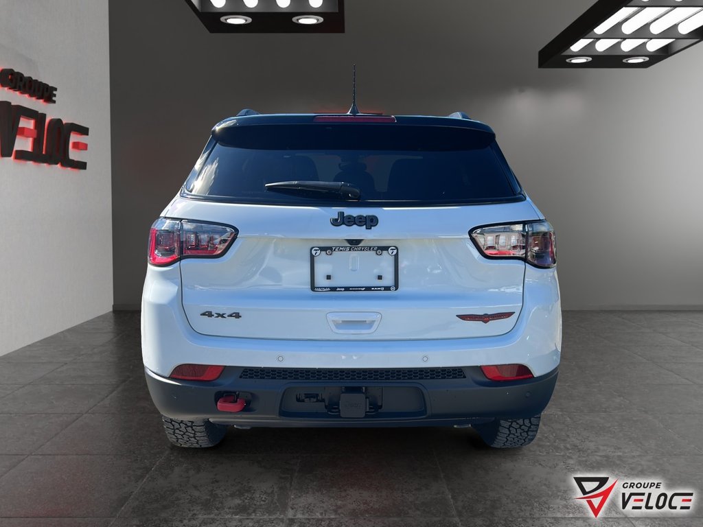 2025 Jeep Compass TRAILHAWK in Riviere-du-Loup, Quebec - 3 - w1024h768px