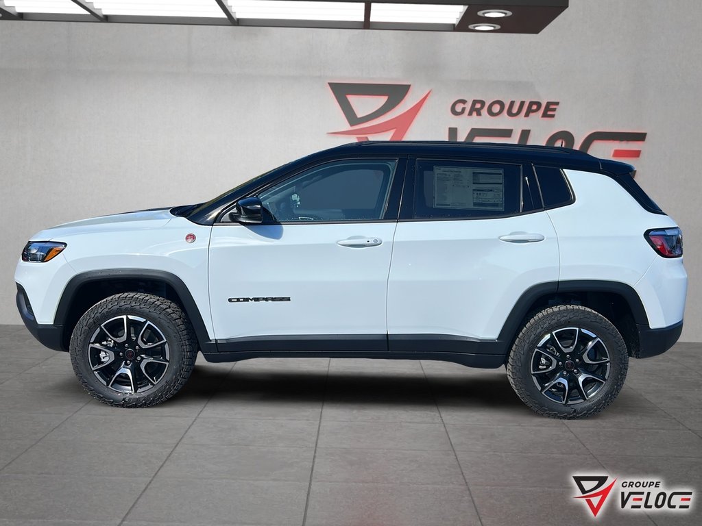 2025 Jeep Compass TRAILHAWK in Riviere-du-Loup, Quebec - 5 - w1024h768px