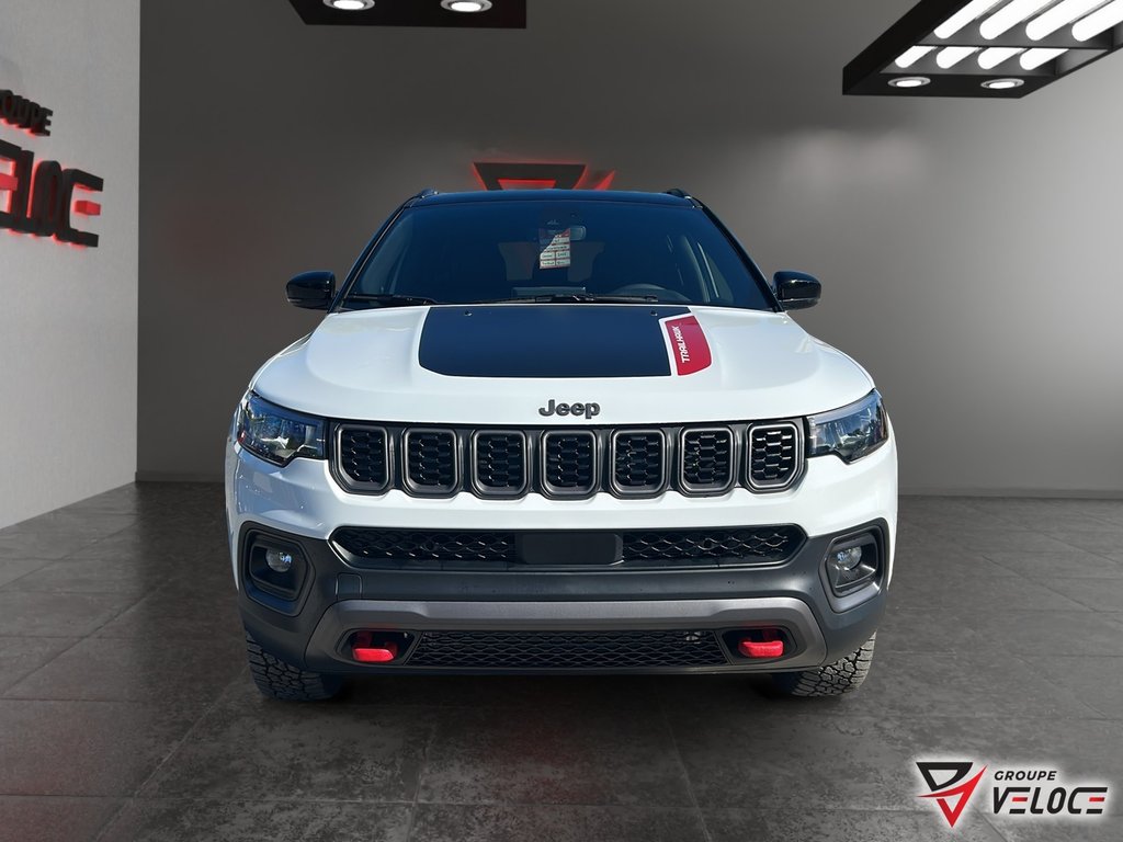 2025 Jeep Compass TRAILHAWK in Riviere-du-Loup, Quebec - 2 - w1024h768px
