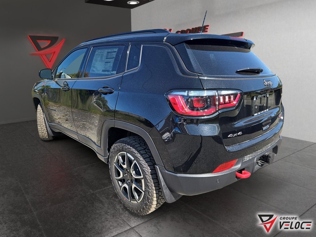2025 Jeep Compass TRAILHAWK in Riviere-du-Loup, Quebec - 7 - w1024h768px