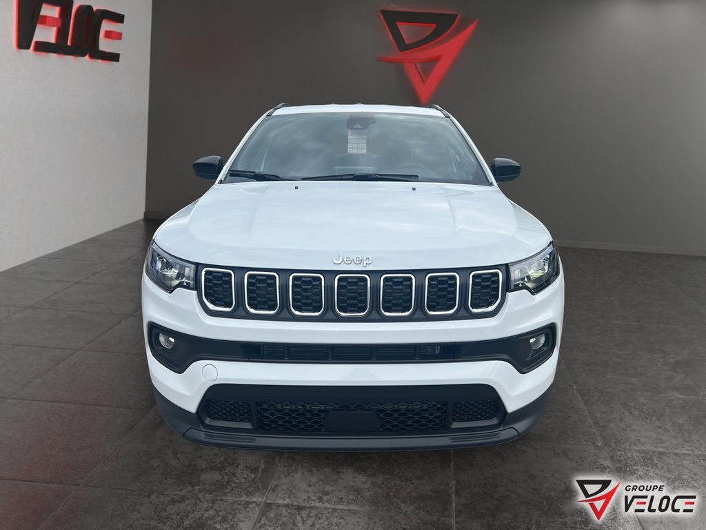 2025 Jeep Compass NORTH in Riviere-du-Loup, Quebec - 2 - w1024h768px