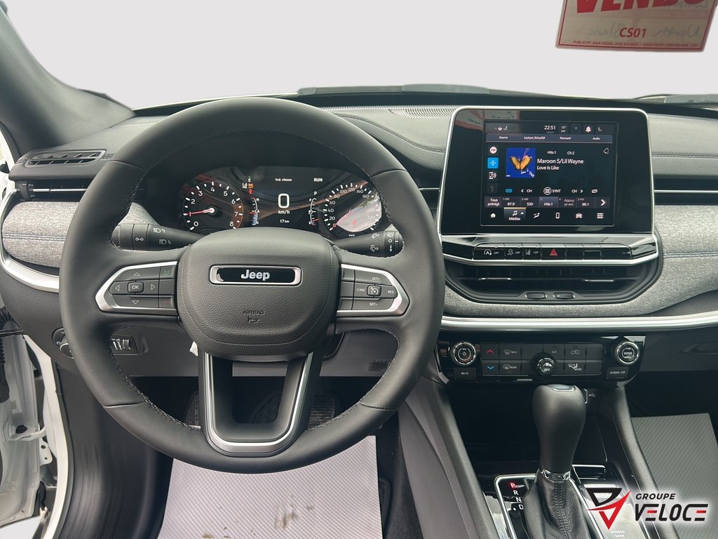 2025 Jeep Compass NORTH in Riviere-du-Loup, Quebec - 10 - w1024h768px