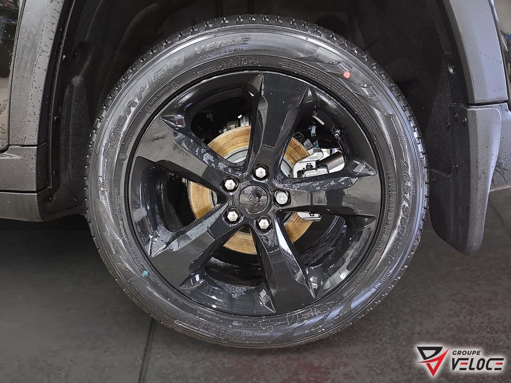 Jeep Grand Cherokee LIMITED 2025 à Rivière-du-Loup, Québec - 7 - w1024h768px