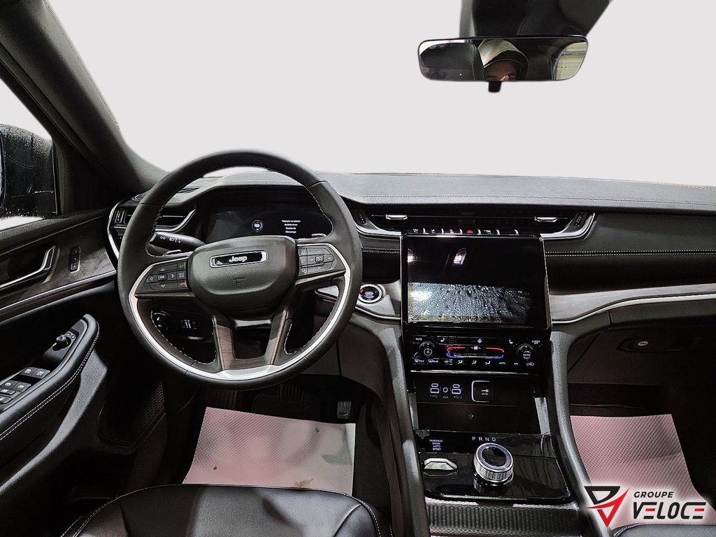 Jeep Grand Cherokee LIMITED 2025 à Rivière-du-Loup, Québec - 9 - w1024h768px