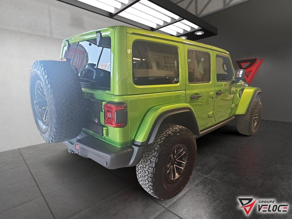 2025 Jeep WRANGLER 4-Door RUBICON X in Riviere-du-Loup, Quebec - 5 - w1024h768px