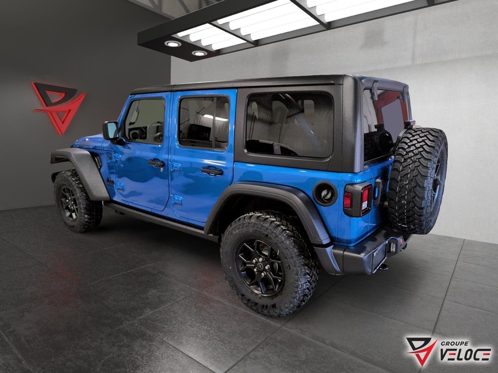 Jeep Wrangler 4-Door WILLYS 2026 à Rivière-du-Loup, Québec - 4 - w1024h768px